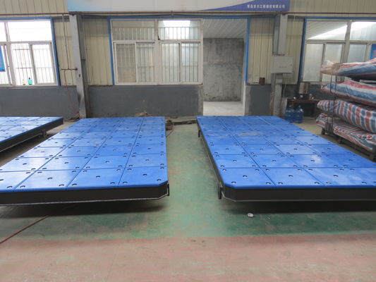 HDPE Çarpma Plakası 1400 × 1200mm Deniz Çamurluğu için Korozyona Dirençli Tedarikçi