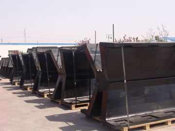 Gemi ve liman tamponları için UHMW-PE yüz yastıkları olan kemer tipi kauçuk fender Tedarikçi