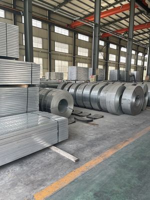 Galvanizli Çelik Iskalat Tahta Çember Korozyona Dirençli Özel Boyut Tedarikçi