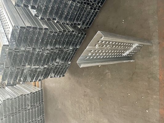 Galvanizli Çelik Iskalat Tahta Çember Korozyona Dirençli Özel Boyut Tedarikçi