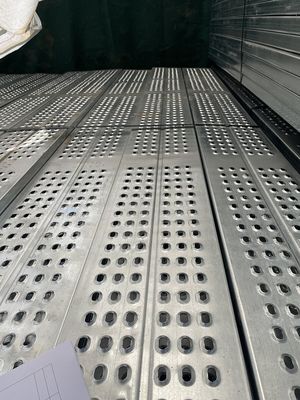 Galvanizli Çelik Iskalat Tahta Çember Korozyona Dirençli Özel Boyut Tedarikçi